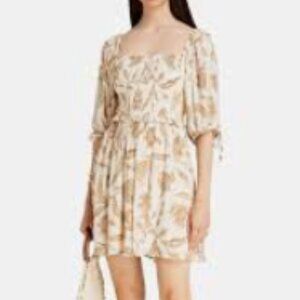Tigerlily Amyris Liza Shirred Floralprint Size 4 NWT